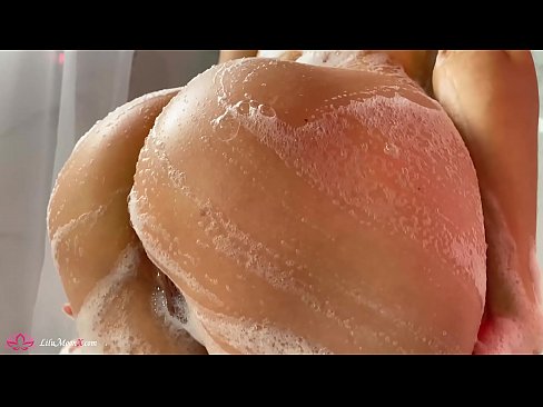 ❤️ Brunette masturboi pillua vibraattorilla intensiiviseen orgasmiin suihkussa Pornovideo at porn fi.courseclass.ru ❌❤
