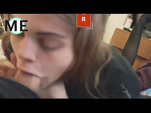 ❤️ Kurkkumulkku, revityt sukkahousut ja revityt korkokengät kiva tavata Pornovideo at porn fi.courseclass.ru ❌❤